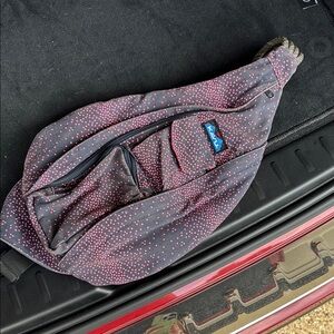 Kavu Charcoal and Pink Dot Sling Bag